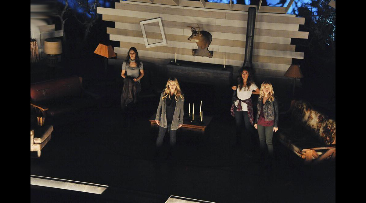 Photo : Pretty Little Liars saison 5, épisode 1 : les filles prêtent à