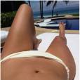  Kim Kardashian sexy en bikini pendant sa lune de miel 