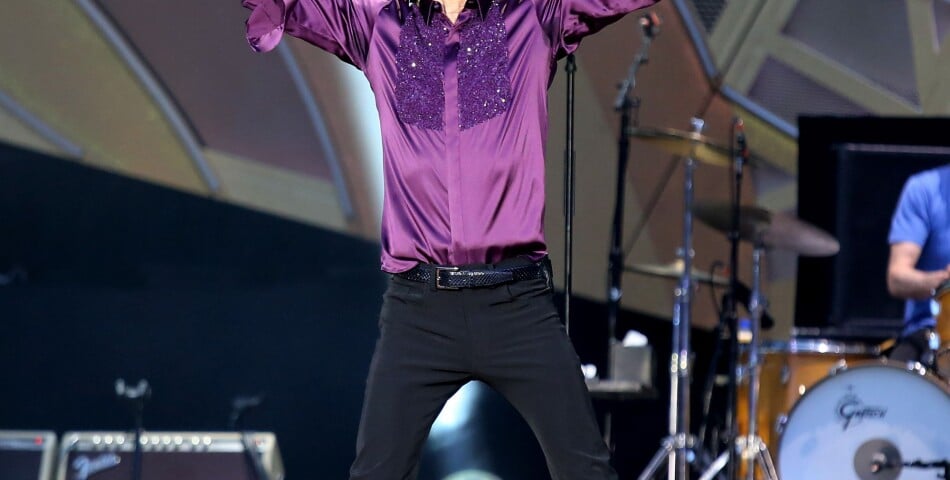 Mick Jagger sur scène pour le concert des Rolling Stones le 13 juin 2014 au Stade de France