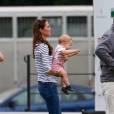 Kate Middleton : le Prince George fait ses premiers pas au match de polo du Prince William pour la fête des pères, le 15 juin 2014