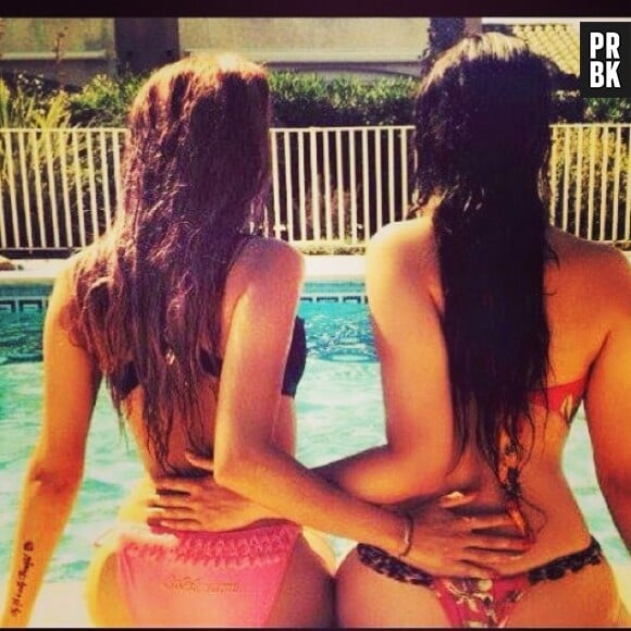 Niia Hall sexy en bikini sur Instagram