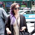 Demi Lovato avec les cheveux violets