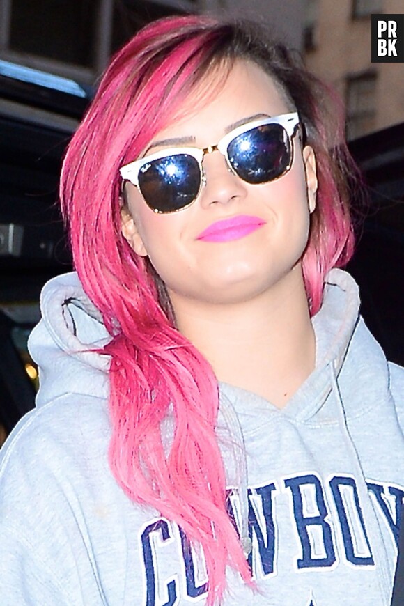 Demi Lovato avec les cheveux roses