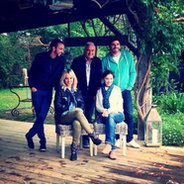 Alizée prend du bon temps à la campagne pour TF1