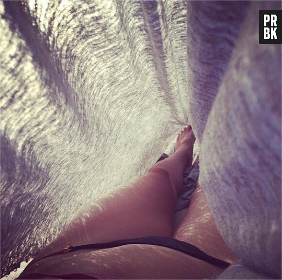 Heidi Klum montre ses jambes sur Instagram