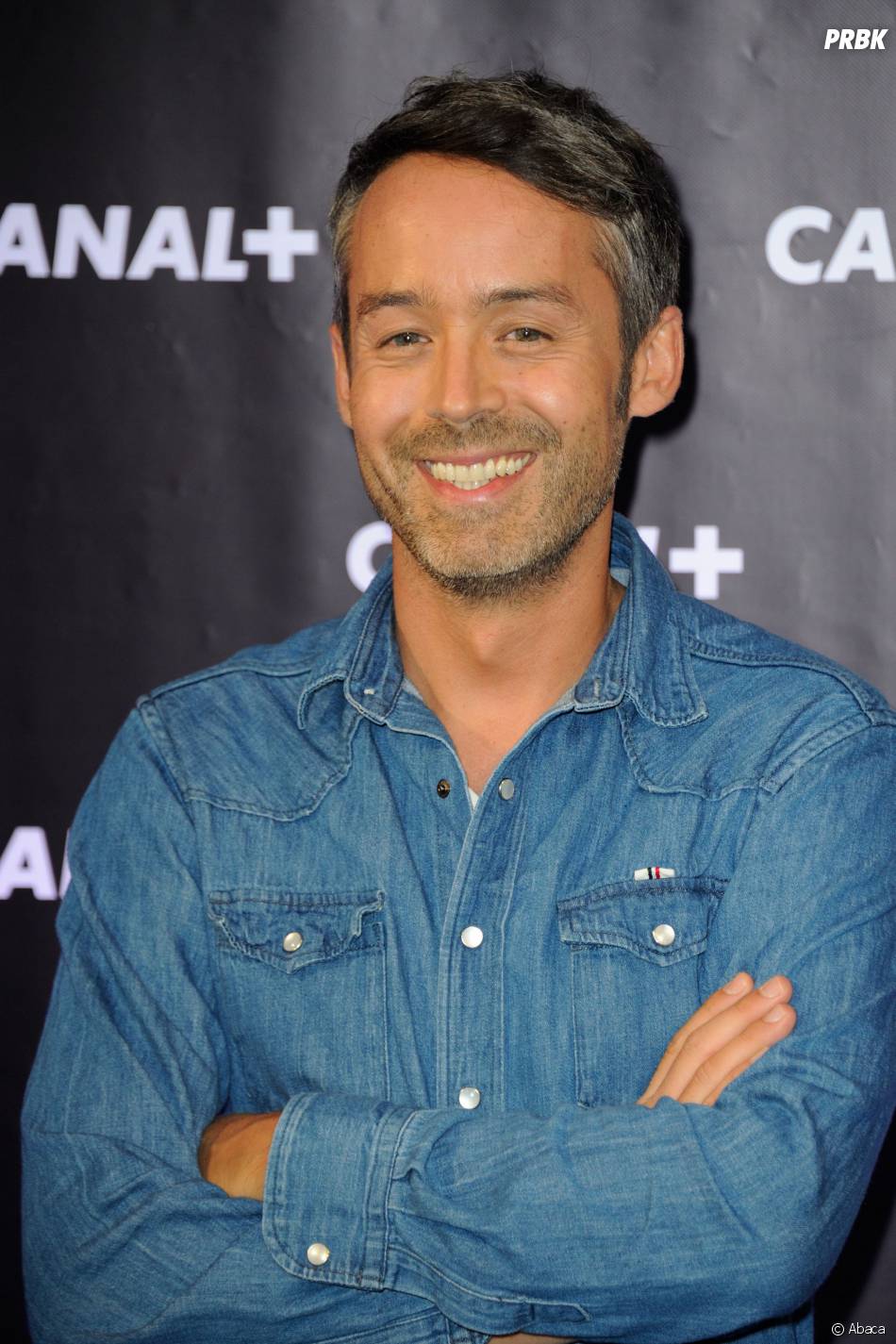 Le Petit Journal Yann Barthes Revoit Son Equipe De Chroniqueurs Pour La Rentree 2014 Purebreak