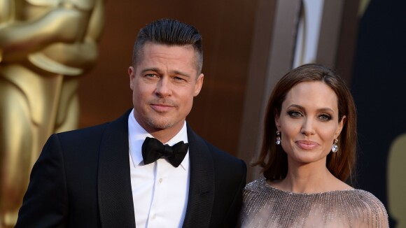 Angelina Jolie et Brad Pitt : le mariage, enfin ! Le couple marié en France