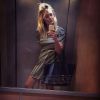 Caroline Receveur : la reine du selfie dans l'ascenseur