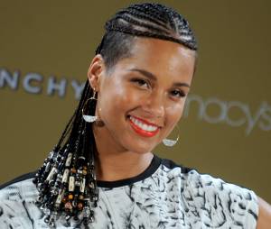 Alicia Keys enceinte et souriante pour la sortie du parfum Givenchy, le 2 septembre 2014 &agrave; New York
