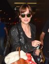 Dakota Johnson à l'aéroport de LAX à Los Angeles pour tourner de nouvelles scènes de Fifty Shades of Grey