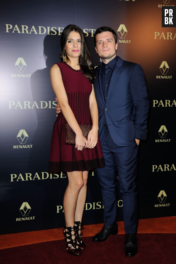 Josh Hutchson et Claudia Traisac sur le tapis rouge de Paradise Lost, le 21 octobre 2014 à Paris
