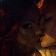 Shy&#039;m : un nouveau baiser lesbien fait le buzz