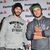 Orelsan et Gringe rejouent La Mort du disque avec leur disque d'or