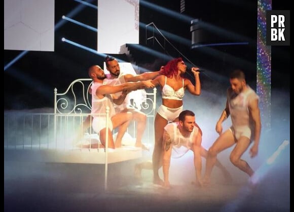Shy'm hot en lingerie pour L'Effet de Serre dans Danse avec les stars 5, le 15 novembre 2014 sur TF1