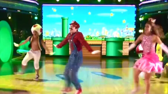 Danse avec les stars US : une choré délirante avec Mario et princesse Peach