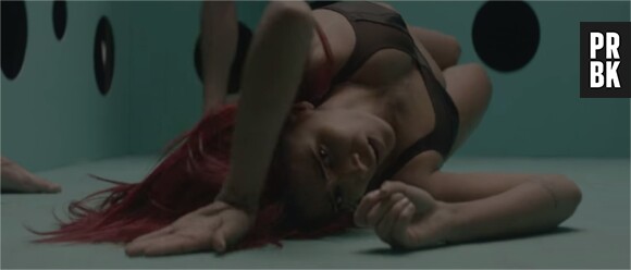 Shy'm dans le clip de L'effet de serre