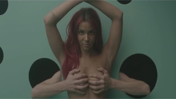 Shy'm : L'effet de serre, le clip hot et déshabillé avec la chanteuse topless