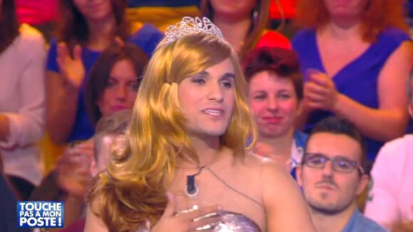 Malik Bentalha déguisé en Miss France délirante dans TPMP