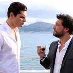 Titoff et Florent Manaudou : parodie de la pub Nespresso avec Clooney et Dujardin