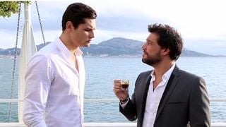 Titoff et Florent Manaudou : parodie de la pub Nespresso avec Clooney et Dujardin