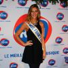 Camille Cerf : Miss France 2015 dans les studios de RFM le 19 décembre 2014 pour la spéciale Noël de l'émission Le meilleur des réveils