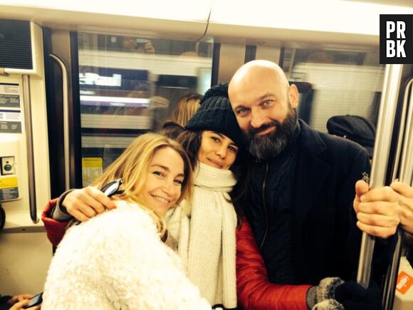 Karine Ferri et ses proches en route pour la marche républicaine à Paris, le 11 janvier 2014