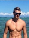 Matthieu Delormeau sexy à Rio avant son retour en France