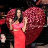 Adriana Lima ultra sexy en robe rouge pour une soirée Victoria's Secret de Saint Valentin à Las Vegas, le 3 février 2015