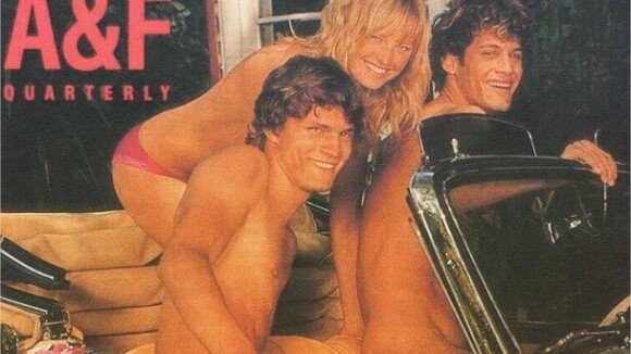 Jamie Dornan nu pour Abercrombie & Fitch : les photos dossier d'il y a 10 ans
