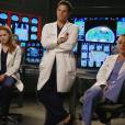 Grey's Anatomy saison 11, épisode 20 : Sarah Drew (April), Justin Chambers (Alex) et Camilla Luddington (Jo) sur une photo