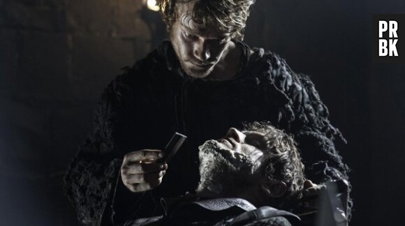 Game of Thrones saison 5 : Theon témoin d'une terrible scène