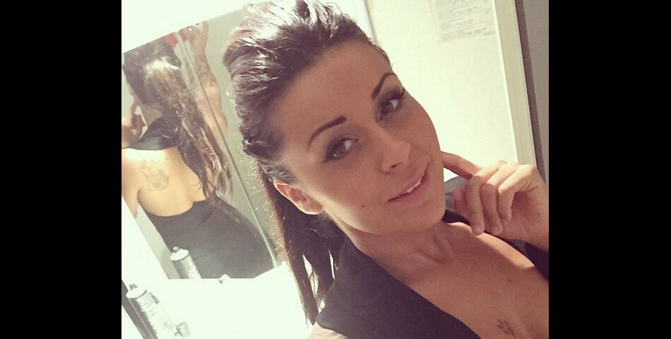 Les Anges 7: selfie sexy de Shanna sur Instagram