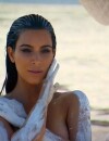  Kim Kardashian nue dans un &eacute;pisode de la t&eacute;l&eacute;-r&eacute;alit&eacute; Keeping Up With The Kardashians 