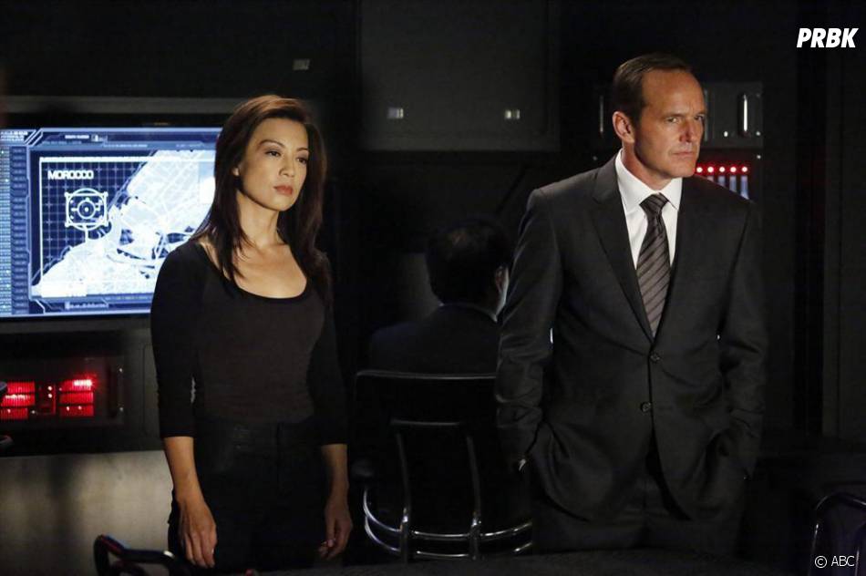 Les Agents Du Shield Saison 2 Les Agents du SHIELD saison 2 : May et Coulson sur une photo - Purebreak