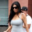  Kim Kardashian fait du shopping &agrave; Los Angeles, le 12 juin 2015 