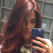 Ayem Nour : sexy et décolletée, elle affiche ses cheveux rouges sur Instagram
