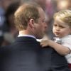 Prince William et Prince George au baptême de la Princesse Charlotte, le 5 juillet 2015 en Angleterre