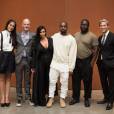 Kim Kardashian enceinte et Kanye West lors d'une conférence organisée avec Steve McQueen au musée d'Art Moderne de Los Angeles, le 24 juillet 2015