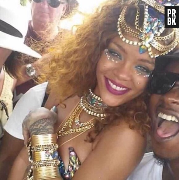 Rihanna sexy au carnaval de la Barbade 2015
