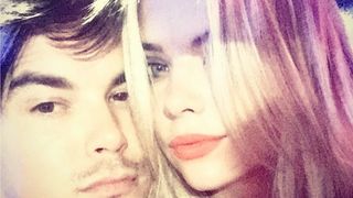 Ashley Benson et Tyler Blackburn en couple ? Plus proches que jamais, ils relancent les rumeurs