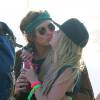 Ashley Benson et Tyler Blackburn : bisous au Festival Coachella 2013