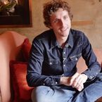 Baptiste Lecaplain remonte le temps : son interview flashback !