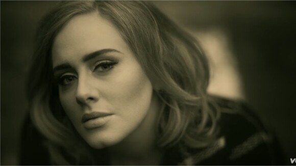 Elle se moque de son ex avec Hello d'Adele et crée un incroyable buzz