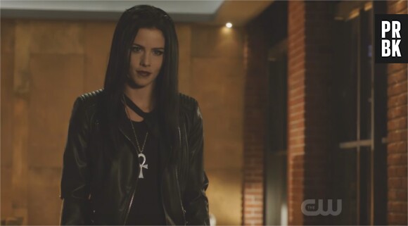 Arrow saison 4 : Felicity de retour