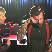 Eagles of Death Metal : le chanteur Jesse Hugues en larmes avant le concert à l&#039;Olympia