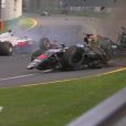 Fernando Alonso : un énorme crash lors du GP d'Australie, le 20 mars 2016