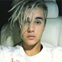 Justin Bieber tente les dreadlocks : découvrez son nouveau look