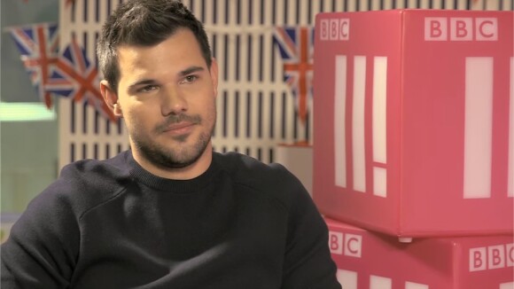 Taylor Lautner : la fin des abdos pour l'ex-star de Twilight ?