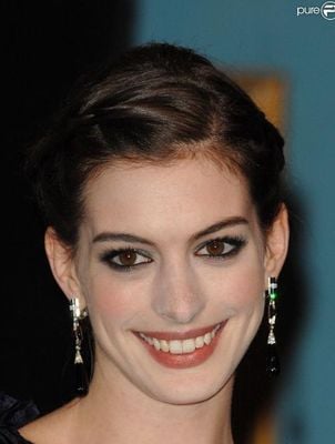 Anne Hathaway