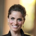 Amanda Peet